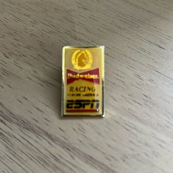 BUDWEISER HORSE RACING ACROSS AMERICA ESPN PIN 1987 VINTAGE MINT Condition - Picture 1 of 2